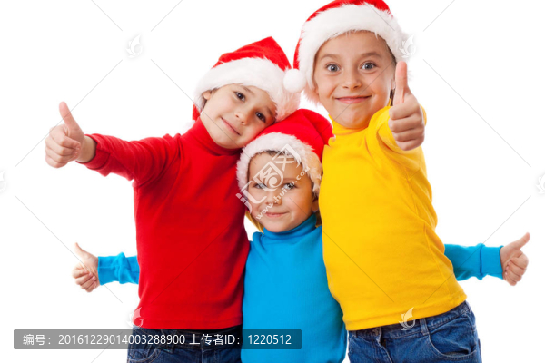 三個(gè)微笑的孩子在Santa的帽子