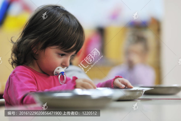 學(xué)齡前的孩子