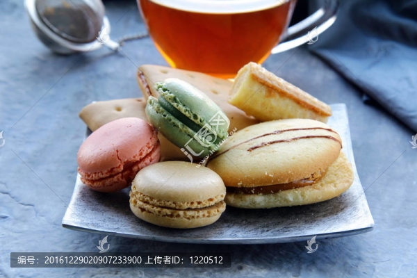 傳統(tǒng)的法國(guó)馬卡龍