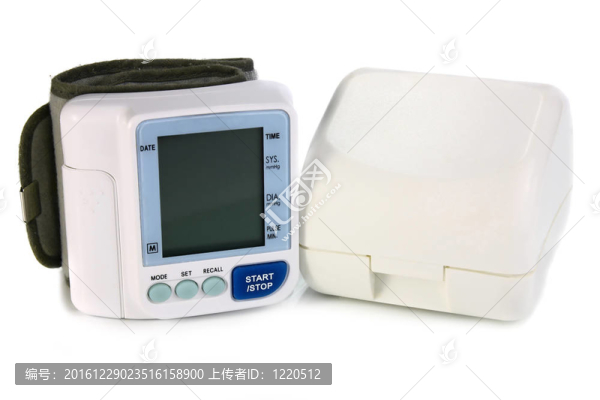 讀取血壓的電子裝置