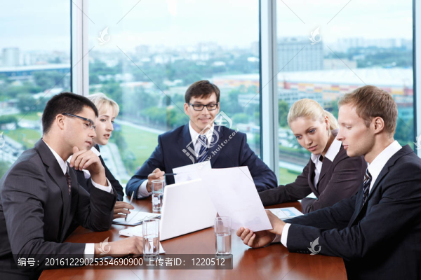 工作人員