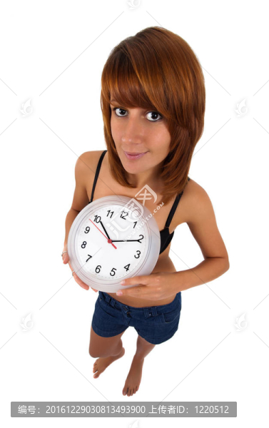 帶鐘的年輕女人