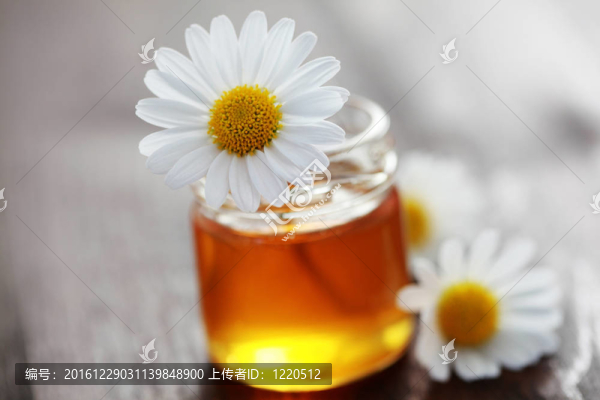 草藥的蜂蜜