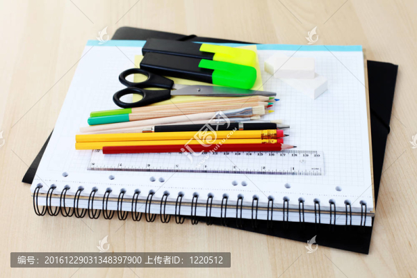 學(xué)校用品