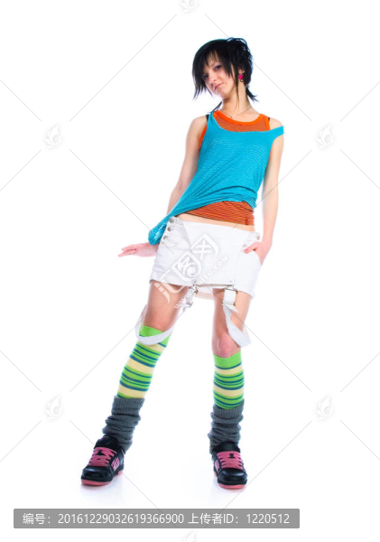 穿著鮮艷衣服的少女