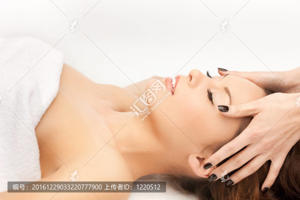 按摩沙龍美女