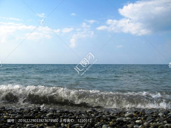 黑海海岸。夏天的旅程