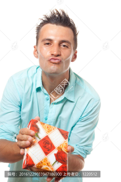 現(xiàn)在的男孩吻