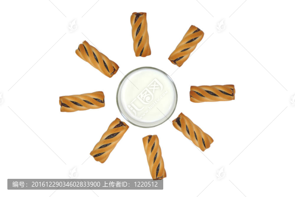 牛奶和餅干以太陽(yáng)的形式