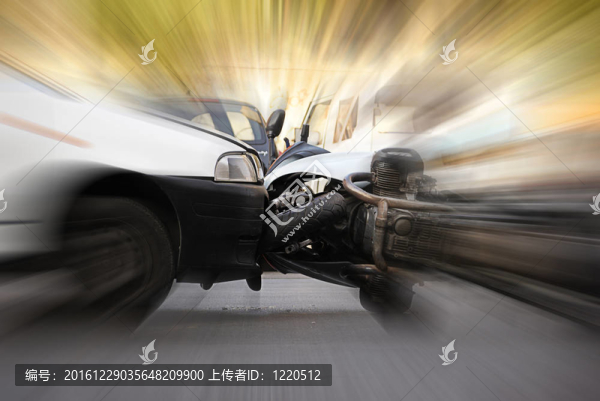 汽車摩托車事故細節(jié)