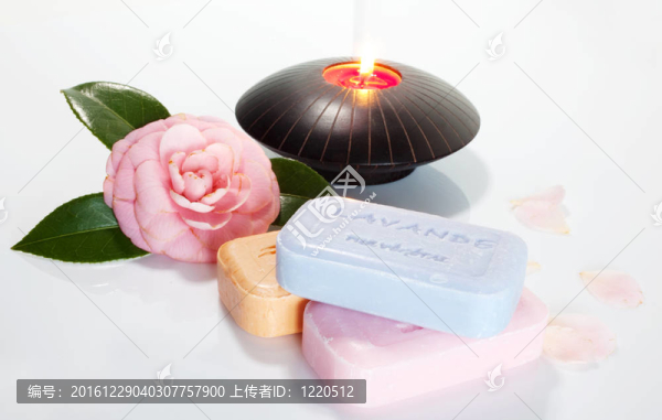肥皂和蠟燭