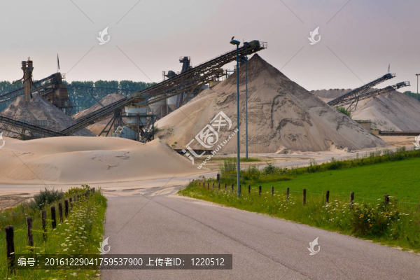 采砂現(xiàn)場