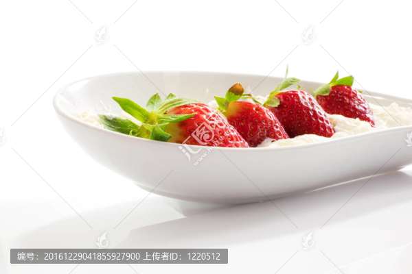 草莓和奶油