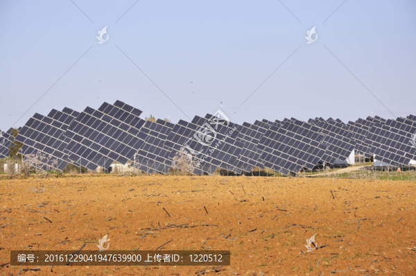太陽(yáng)能發(fā)電廠