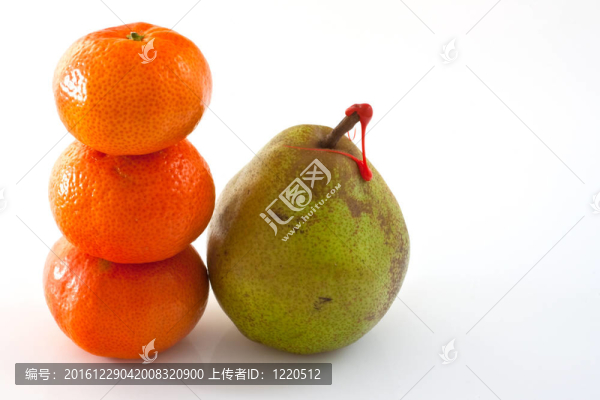 decana梨和橘子
