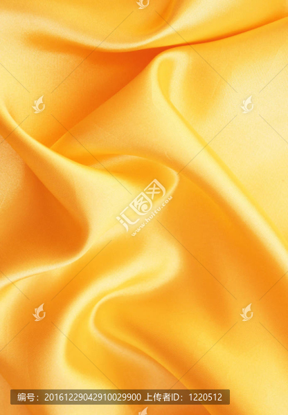 光滑優(yōu)雅的金色緞為背景