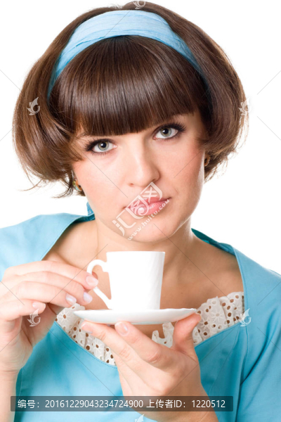 喝杯咖啡的女人