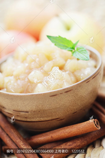 蘋果和肉桂