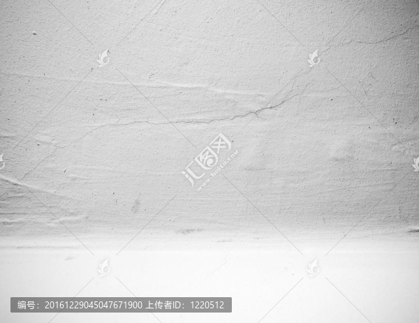 空蕩蕩的白色內(nèi)飾