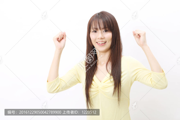 年輕的亞洲女人
