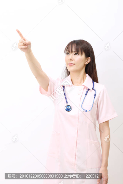 亞洲青年女護士