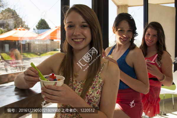 吃Frozen,Yogurt