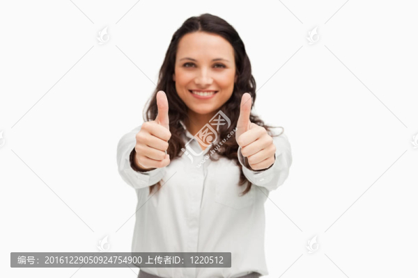 在肯定一個黑發(fā)微笑的畫像