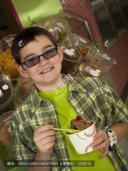 吃Frozen,Yogurt