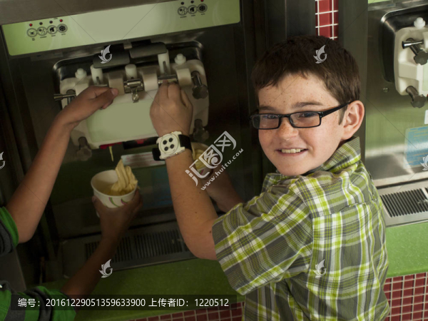 吃Frozen,Yogurt