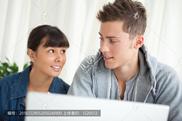 看著學(xué)生與陰謀