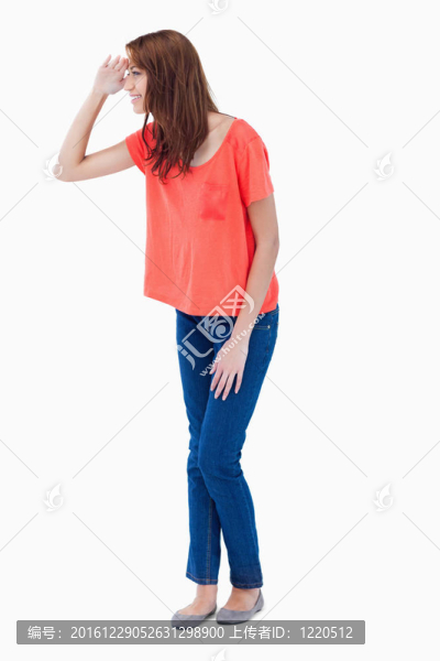 展望未來(lái)的年輕女子