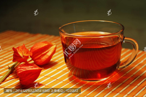 杯上竹桌布仍然生活茶和酸漿