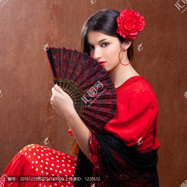 吉普賽弗拉門(mén)戈舞蹈家的女人紅玫瑰的西班牙球迷