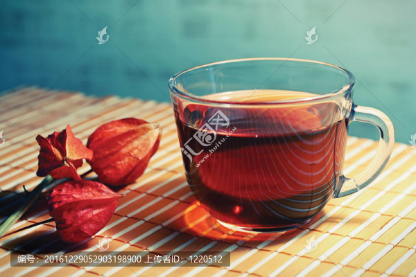 杯上竹桌布仍然生活茶和酸漿