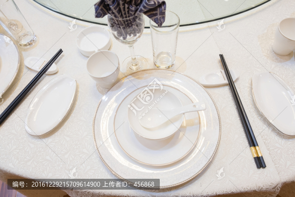 一套餐具