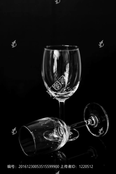 雞尾酒杯
