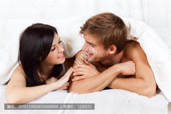 年輕的夫婦