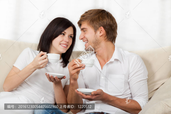 年輕的夫婦