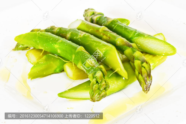 白底蘆筍