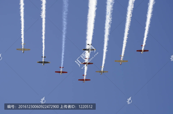 飛機編隊