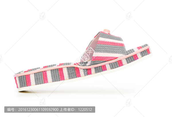 白色夏日鞋