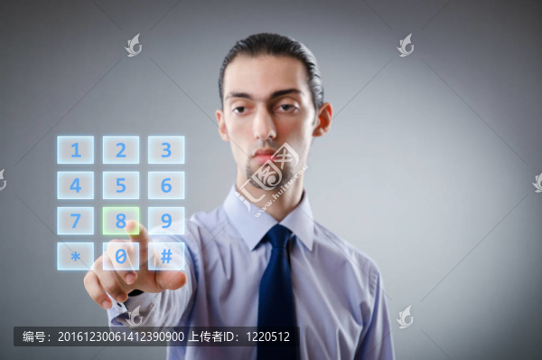 商家按下虛擬按鈕