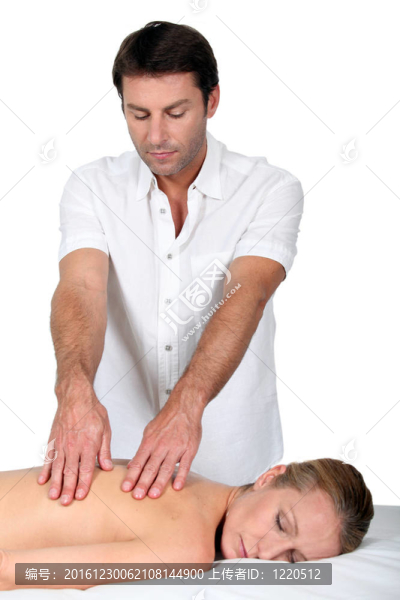 按摩的人