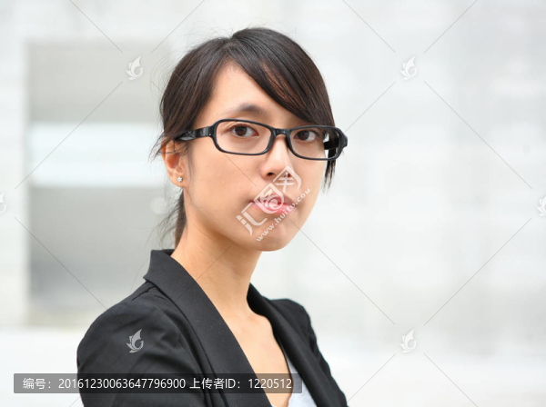 年輕的女商人