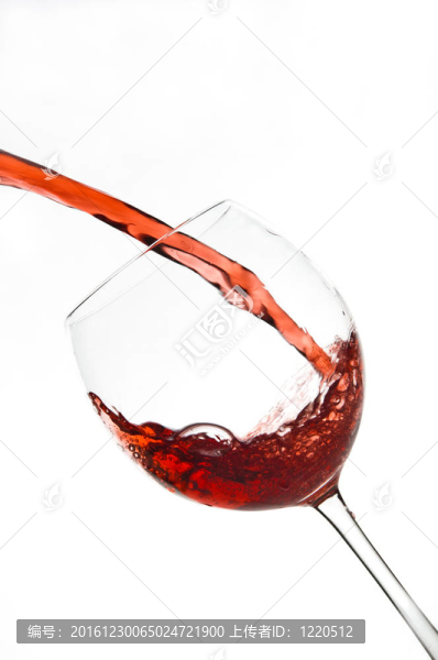 倒酒