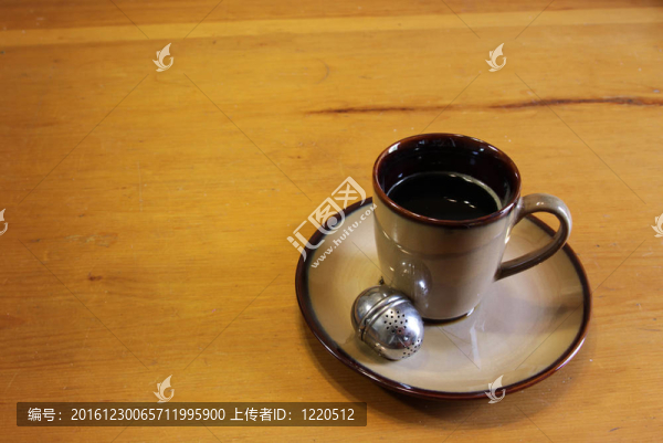 桌上茶