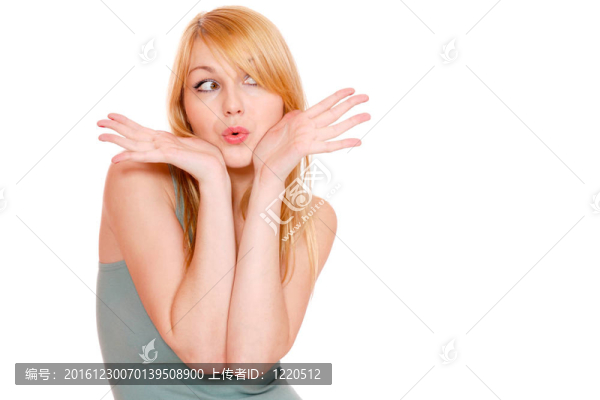 一個(gè)清新可愛(ài)的女人的畫(huà)像