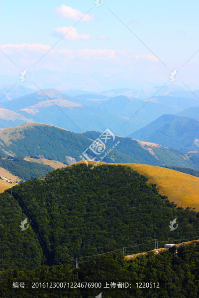 亞平寧山脈的美麗風(fēng)景