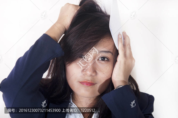 女性商務(wù)暈