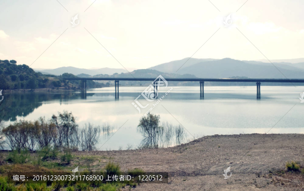 橋湖